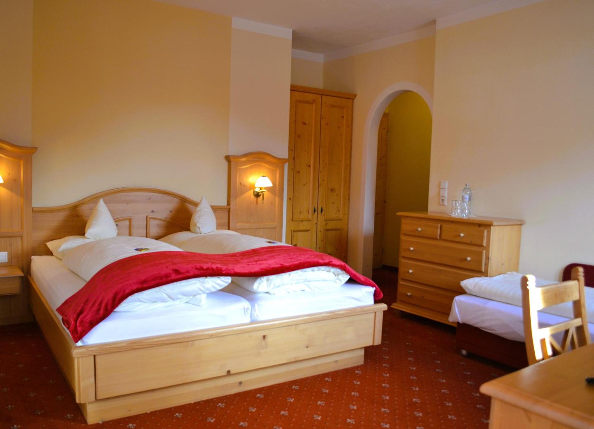 Hotel Rietzer Hof Bagian luar foto